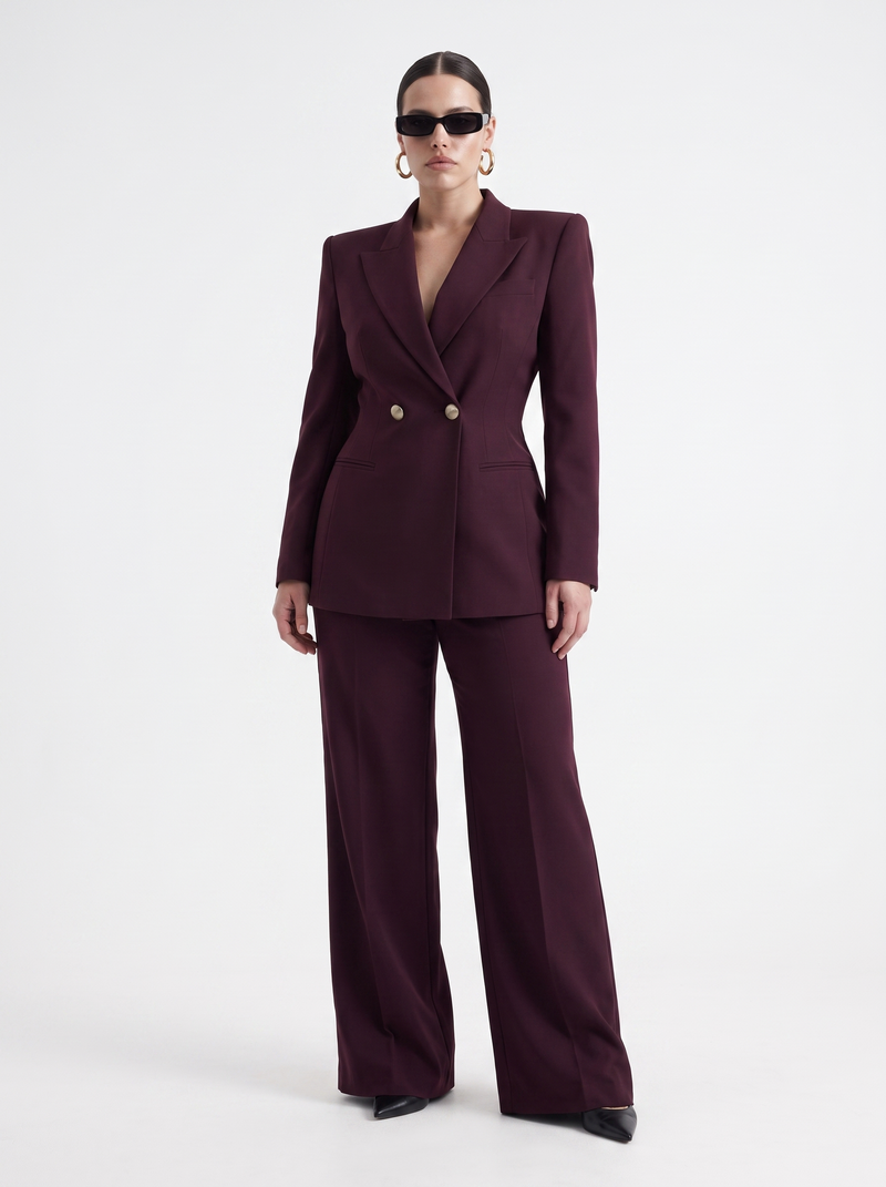 بدلة أمارا أوريت, Burgundy