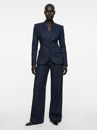 The Layla Suit — Ayen, shot 1