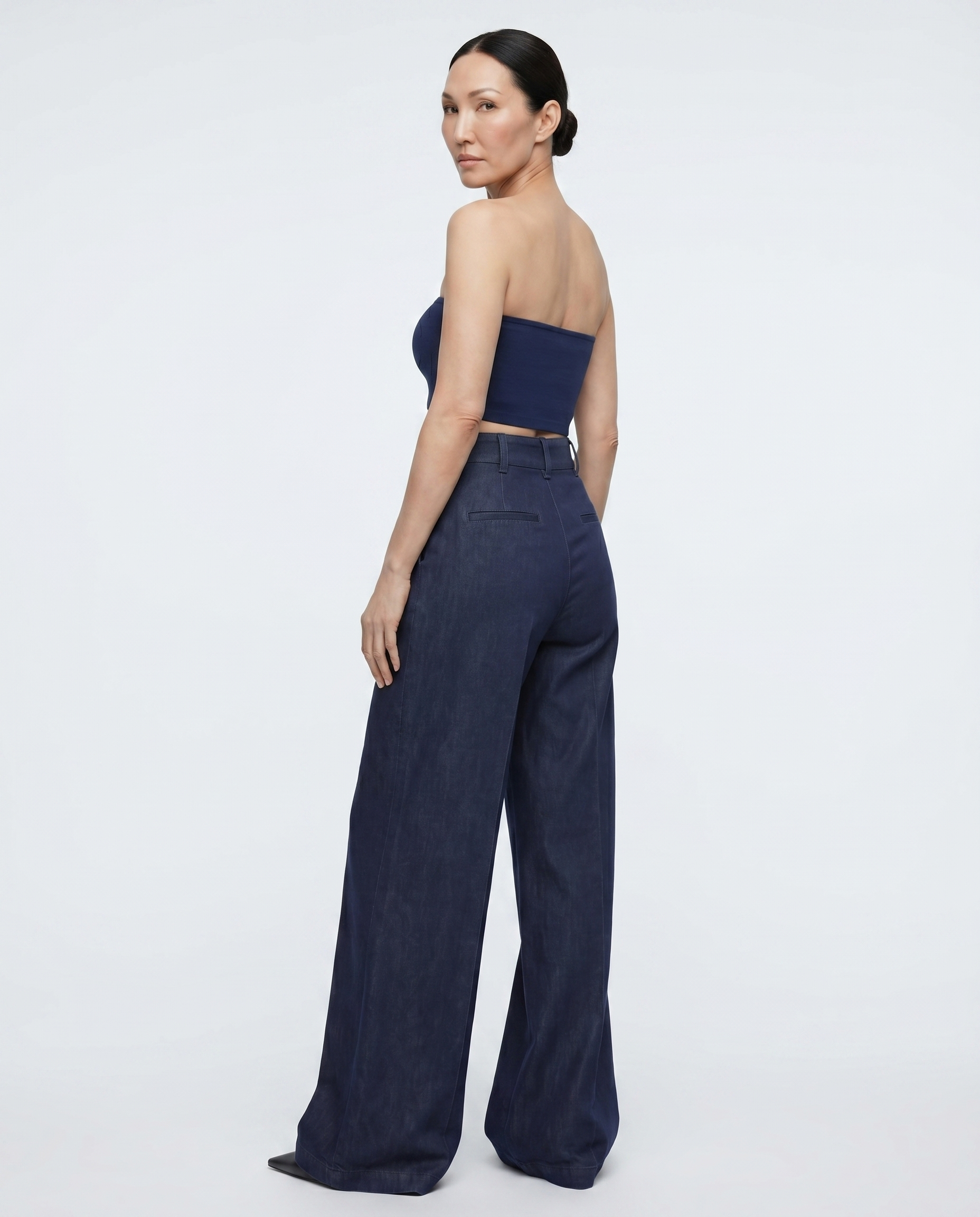 The Layla Trousers — Jane, shot 4