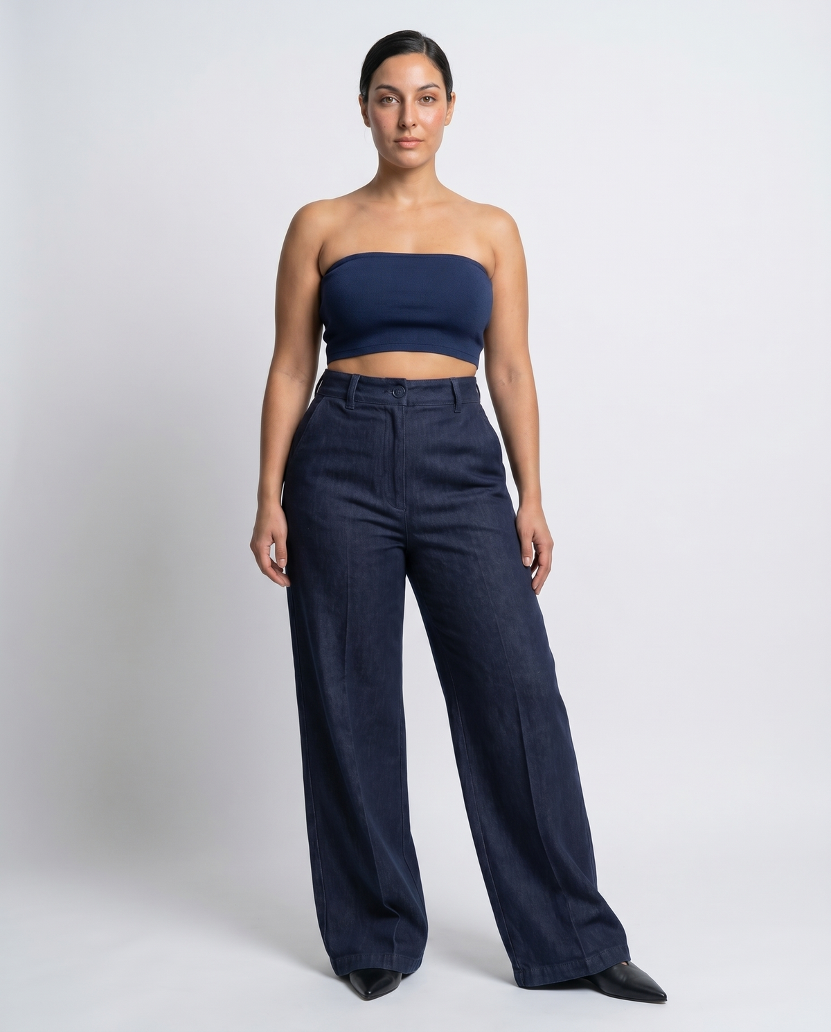 The Layla Trousers — Marwa, shot 1