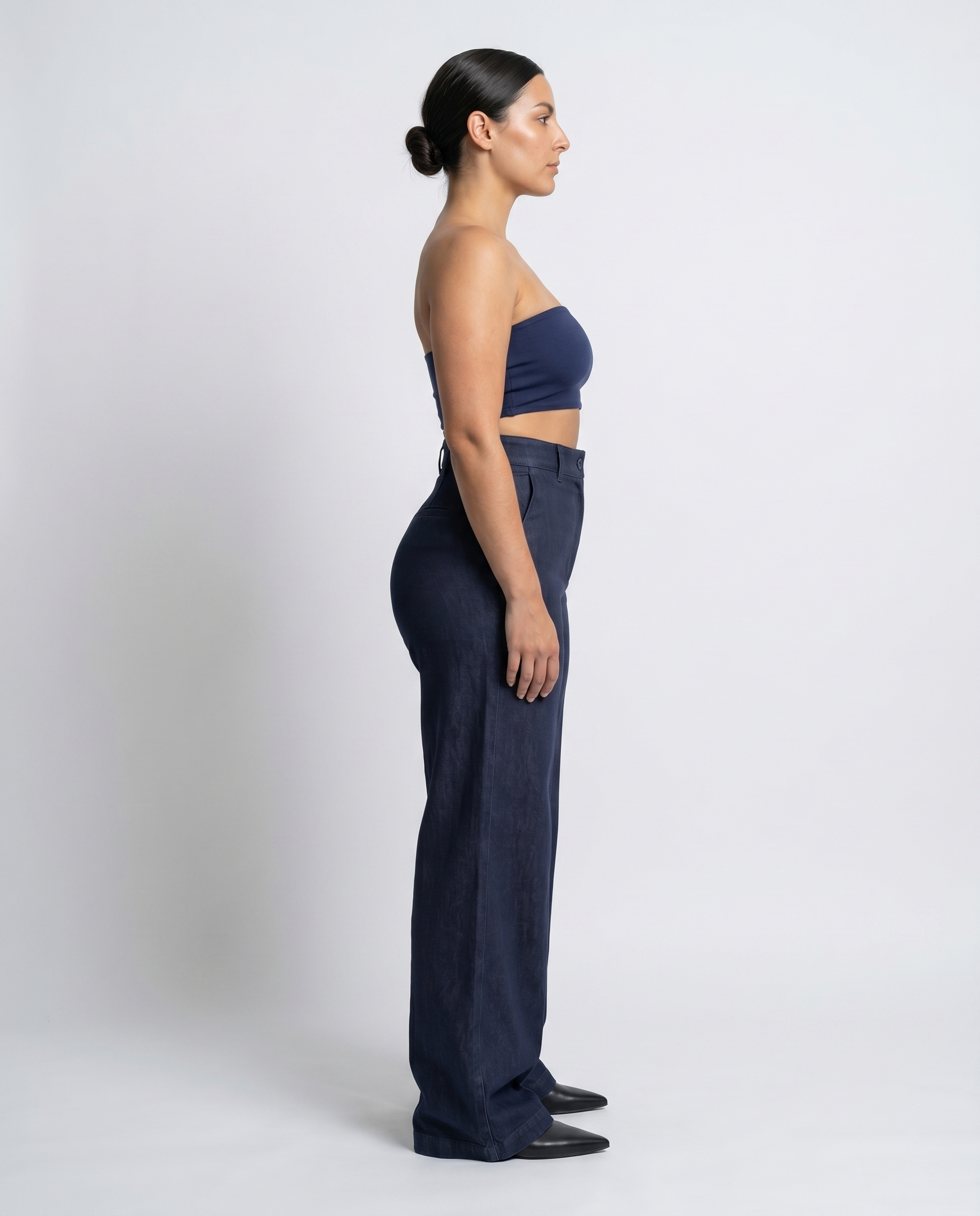 The Layla Trousers — Marwa, shot 3