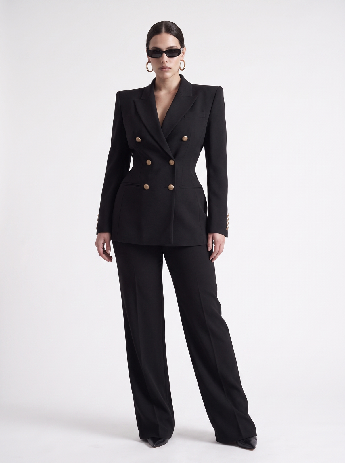 The Roksana Aureate Suit in Black
